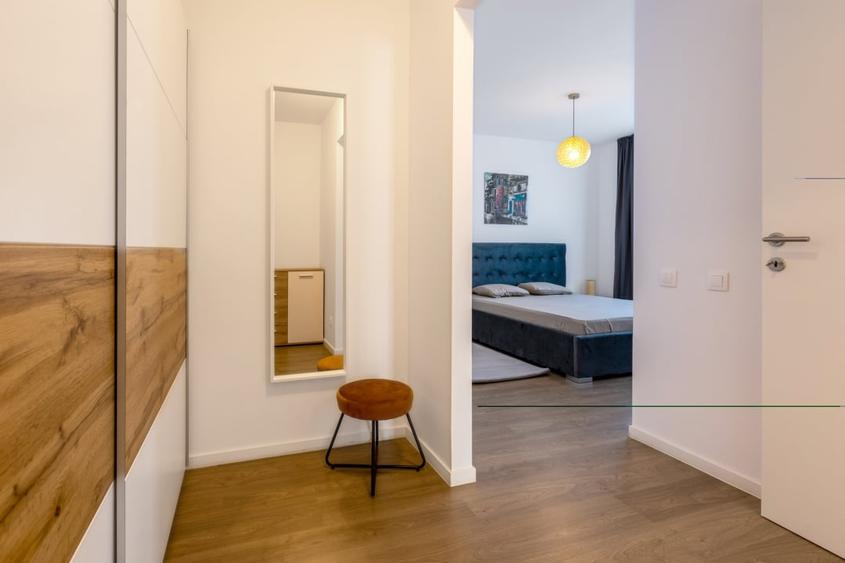 Apartament cu 3 camere decomandat, mobilat în Pipera