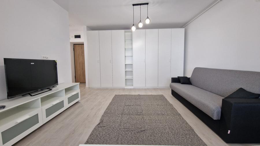 Apartament cu 2 camere semidecomandat, mobilat în Industriilor