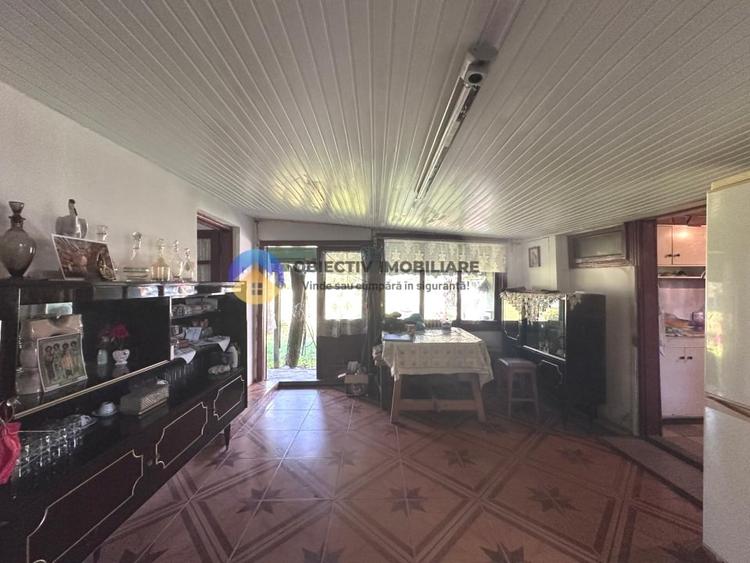 Casă cu 6 camere cu Teren 6329 Mp în Alexandru cel Bun