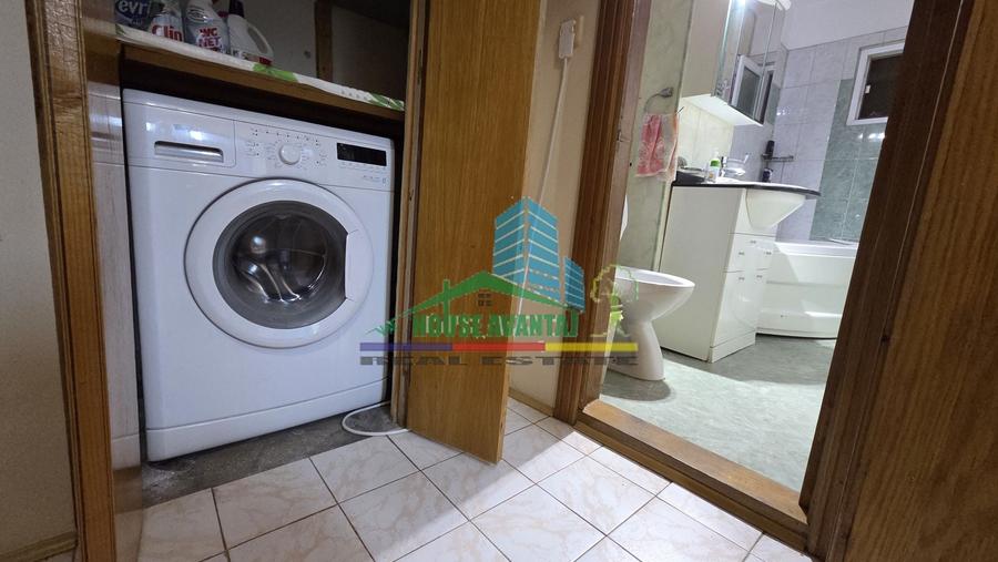 Apartament cu 3 camere decomandat, mobilat în Obor