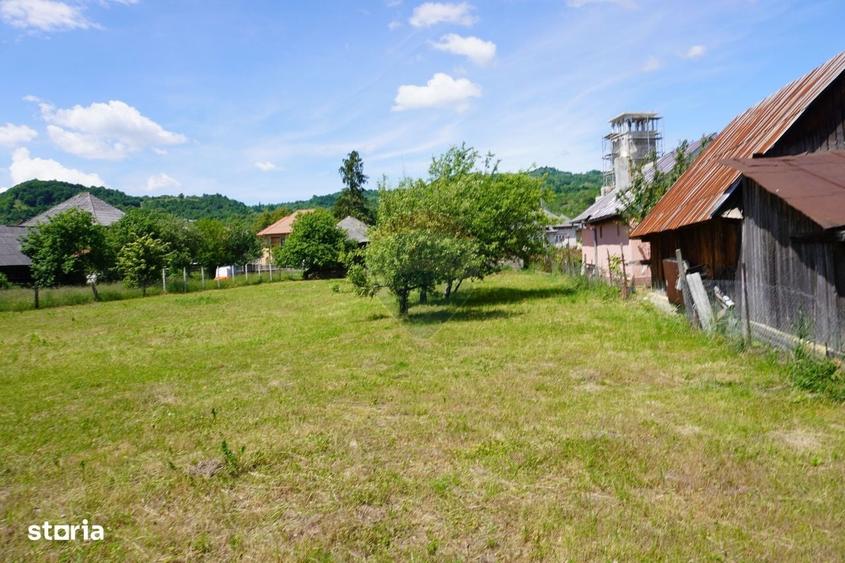 Casă cu 3 camere în Săliște