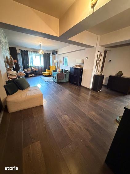 Vand Apartment 3 camere Bulevardul Uniri - 17