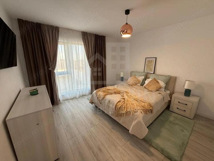 Casă cu Teren 496 Mp în Cârcea