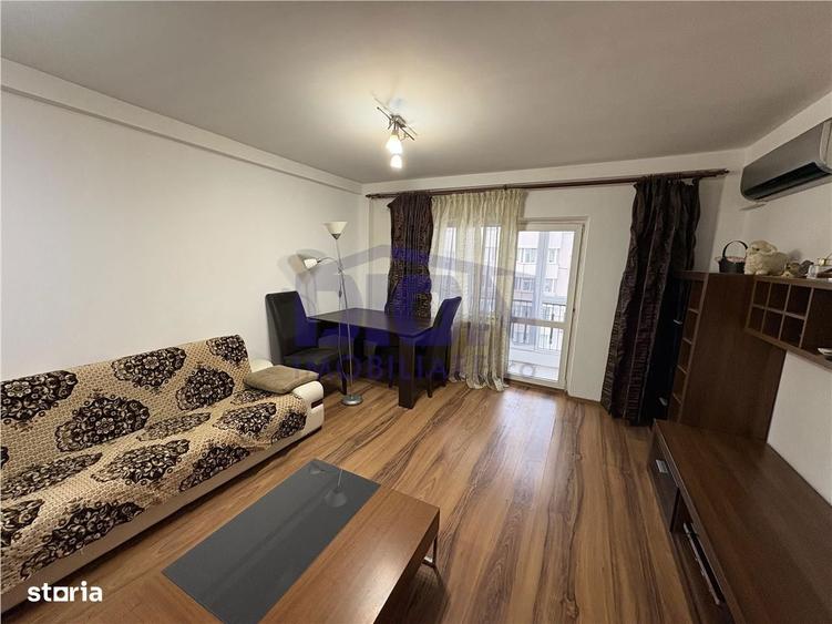 Apartament cu 3 camere decomandat în Unirii
