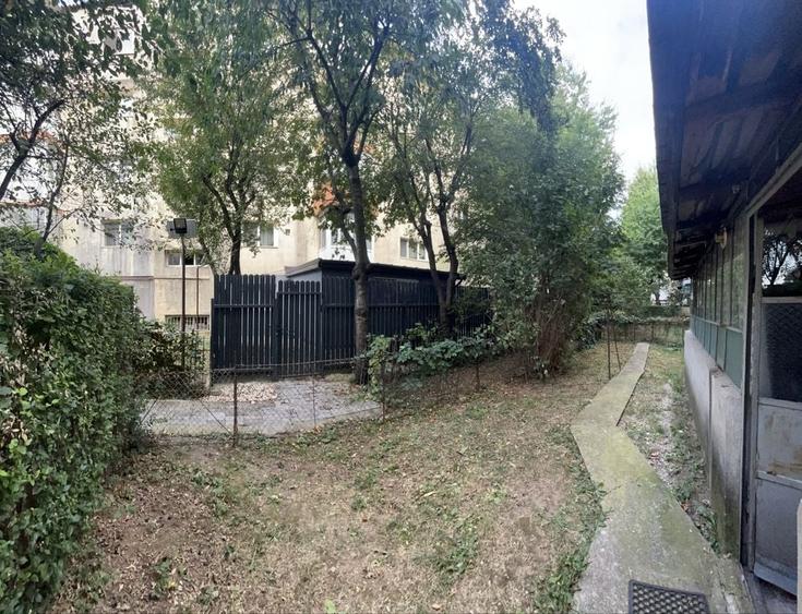 Apartament cu 2 camere semidecomandat în Micro 4