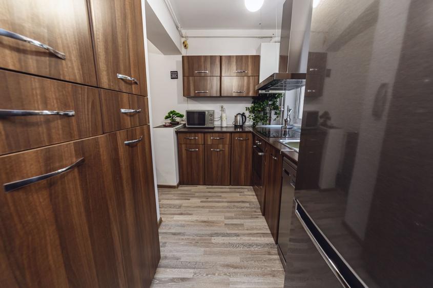 Apartament cu 2 camere decomandat, mobilat în Domenii