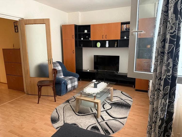 Apartament cu 2 camere decomandat în Tineretului