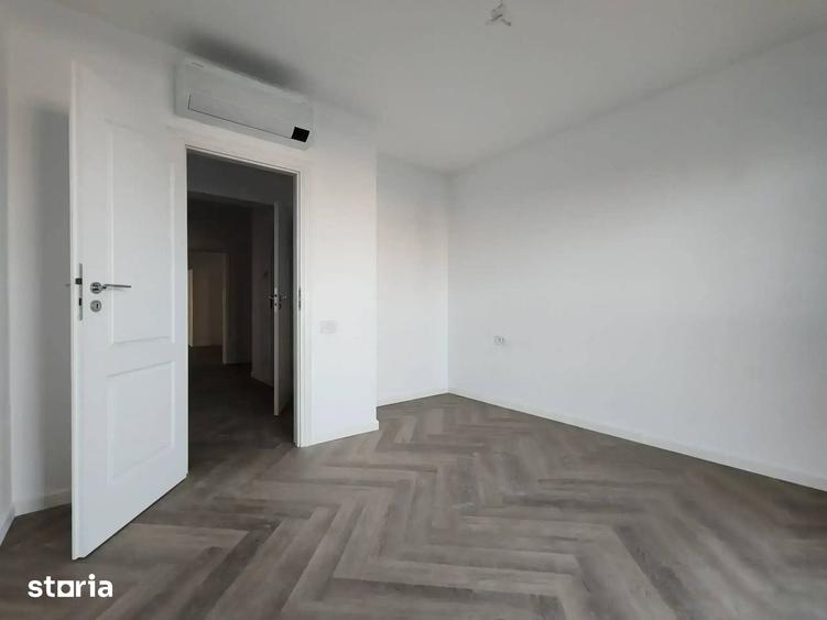 Apartament cu 3 camere decomandat în Theodor Pallady