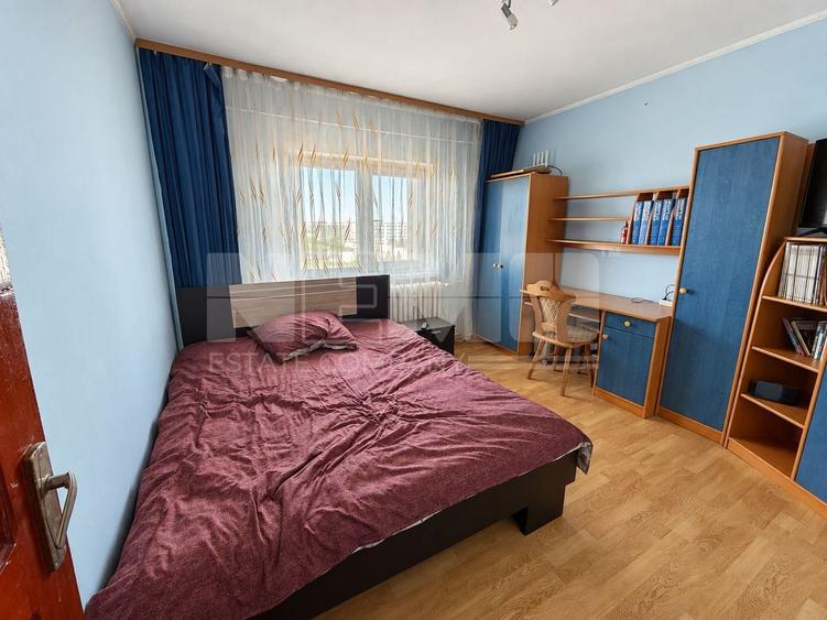 Apartament cu 2 camere decomandat în Central