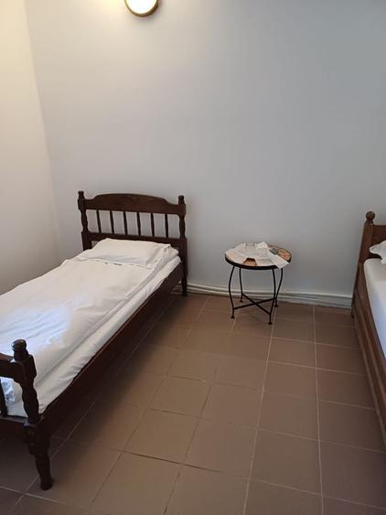 Casă cu 4 camere cu Teren 1000 Mp în Bran
