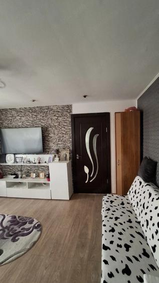 Apartament cu 2 camere nedecomandat în 2 Moldoveni