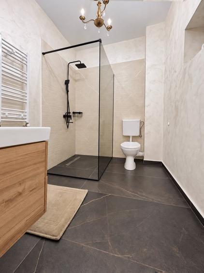 Casă P+1 aproape de plajă | Mamaia Nord | 4 camere - 3 băi - 21