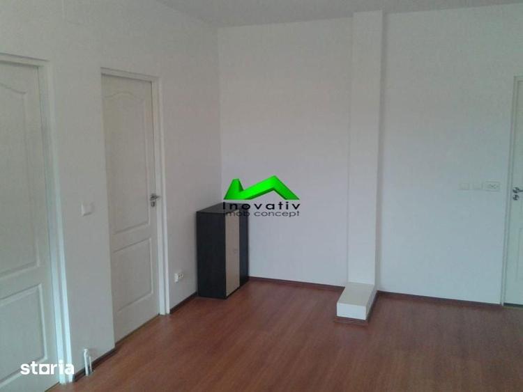 Apartament cu 3 camere decomandat în Gușterița