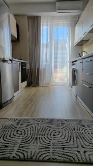 Apartament cu 3 camere decomandat în Bună Ziua