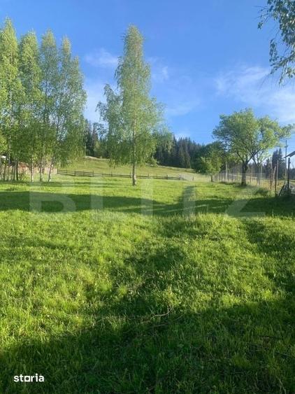 Teren de 2000 mp, în Central