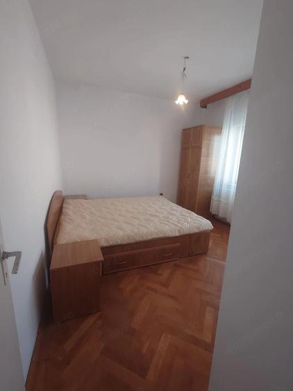 Apartament cu 3 camere decomandat în Centrul Istoric