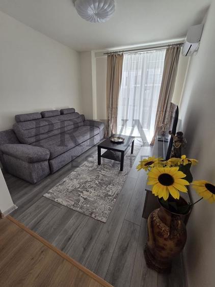 Apartament cu 3 camere, mobilat în Aradului