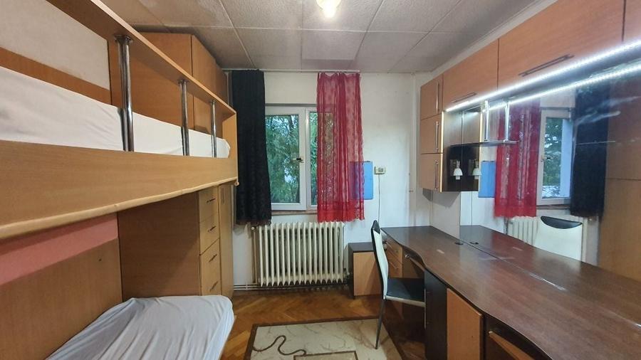 Apartament cu 3 camere în Central