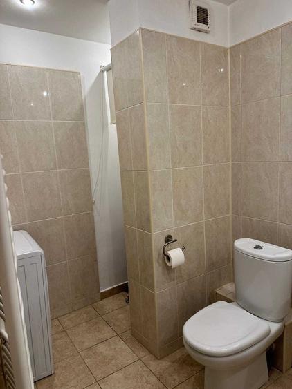 Apartament cu 2 camere decomandat în Polonă