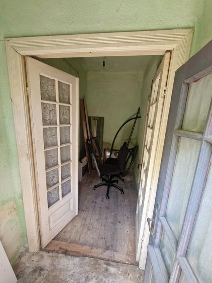 Casă cu 9 camere cu Teren 413 Mp în Parcul Carol
