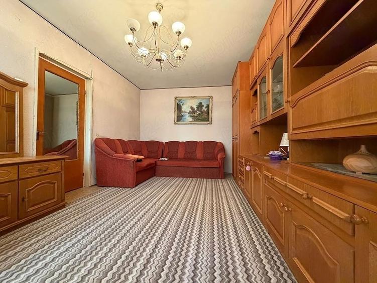 Apartament cu 2 camere decomandat, mobilat în Lacul Tei