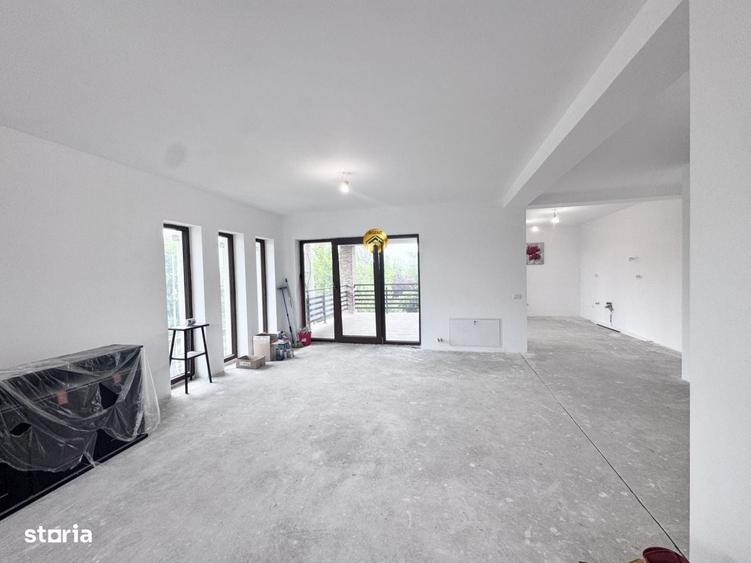 Apartament cu 4 camere în Central