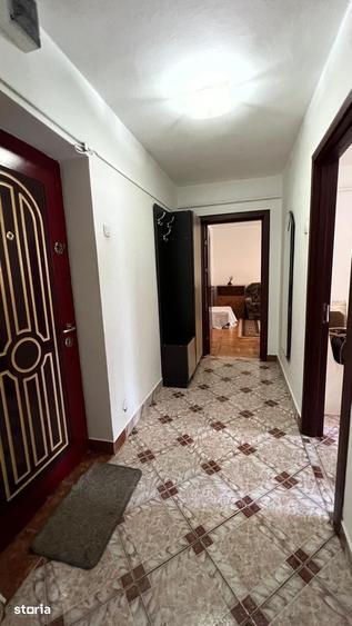 Apartament cu 2 camere decomandat în Banca Națională