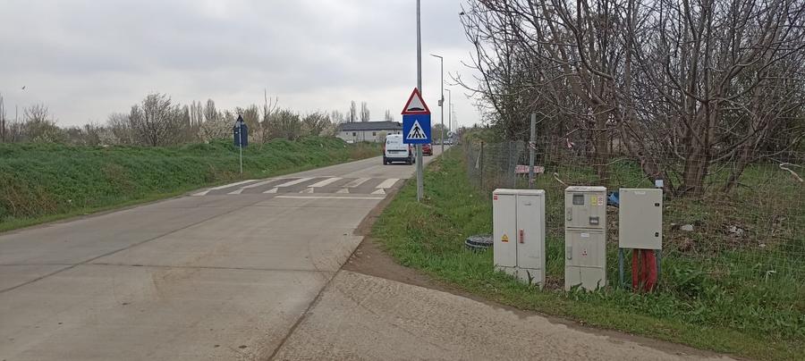 Vanzare teren 7500 mp la sosea pe str Gladiolelor Prelungirea Ghencea Sect 5 - 1