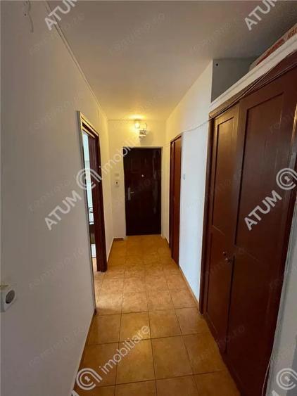 Apartament cu 2 camere decomandat în Terezian