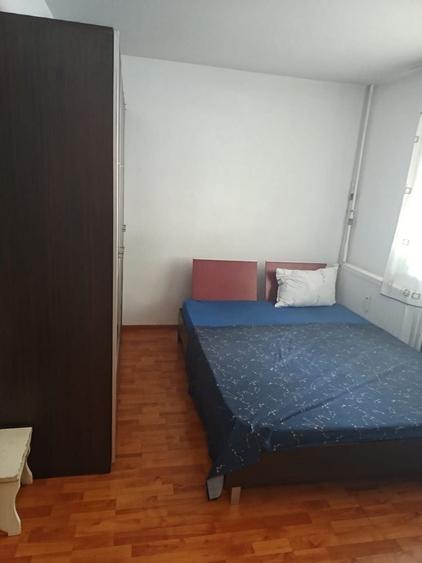 Apartament cu 2 camere decomandat în Exterior Vest