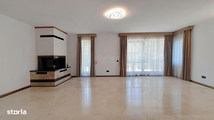 Casă cu 4 camere în Sânpetru