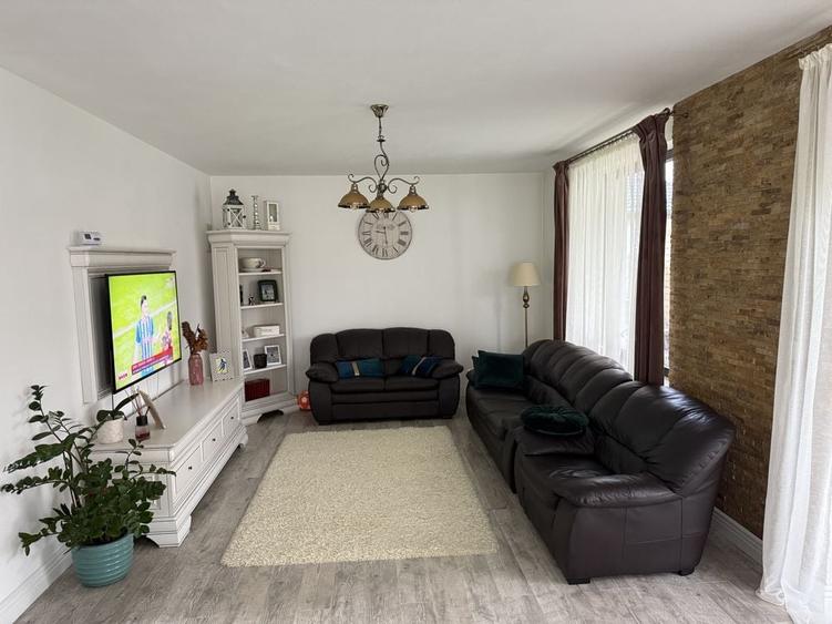 Casă cu 3 camere în Câmpulung Moldovenesc