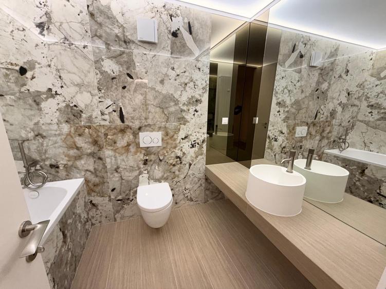 Apartament cu 3 camere în Iancu Nicolae