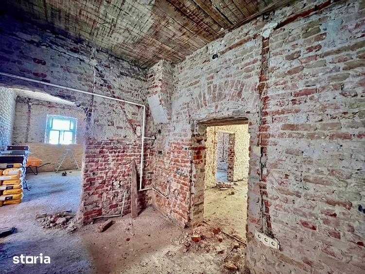 Casă cu 3 camere cu Teren 50 Mp în Central