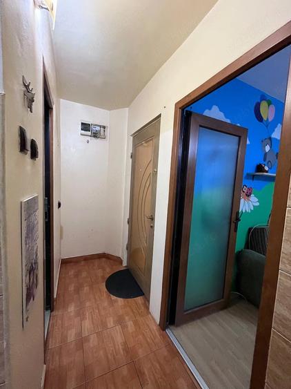 Garsonieră decomandată în Nicolina