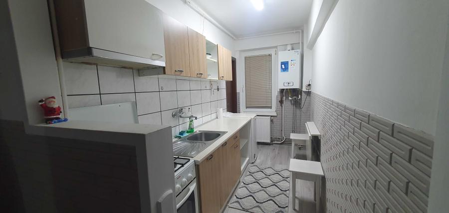 Garsonieră decomandată în Exterior Vest