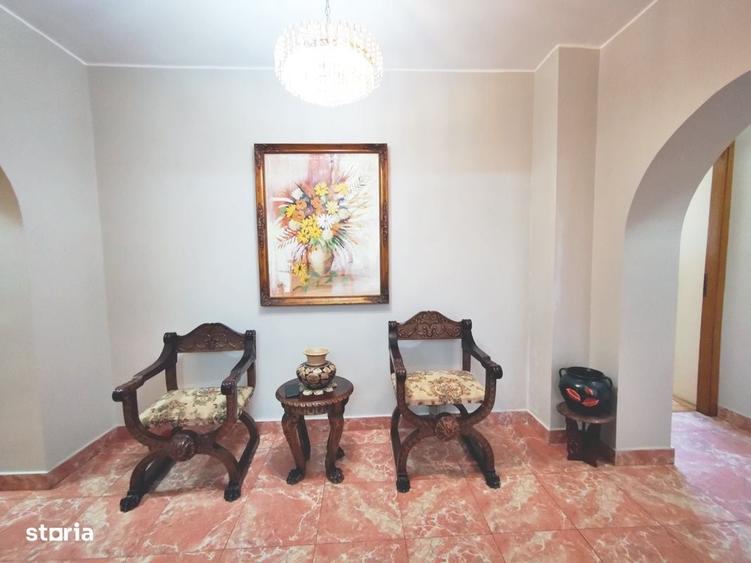 Apartament cu 4 camere în Ultracentral