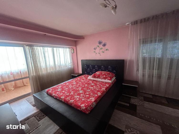 Apartament cu 5 camere în Central