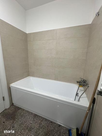 Apartament cu 2 camere, mobilat în Central