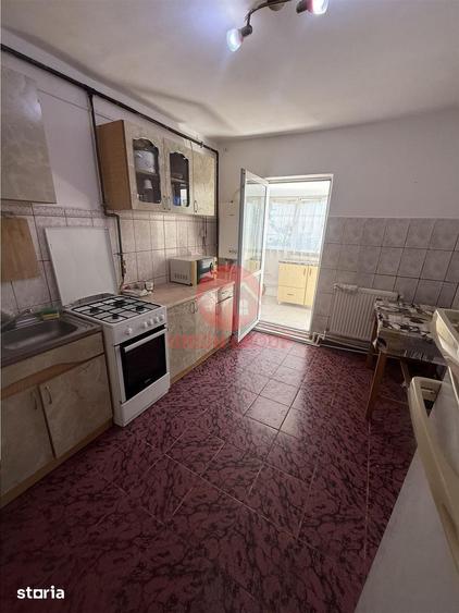 Apartament cu 2 camere decomandat în Inel I
