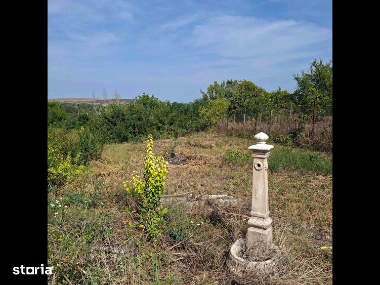Casă cu 3 camere cu Teren 714 Mp în Șimnicu de Sus