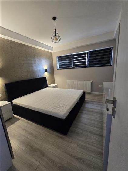 Apartament cu 2 camere decomandat, mobilat în Dumbrăvița