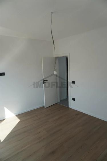Apartament cu 4 camere în Giroc
