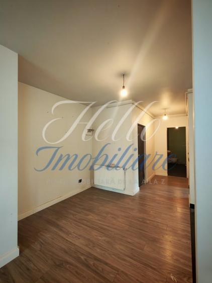 Apartament cu 2 camere semidecomandat în Florești