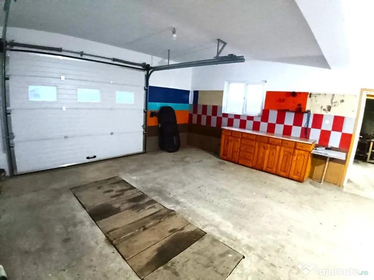 Casă cu 2 camere cu Teren 1290 Mp în Mitocu Dragomirnei
