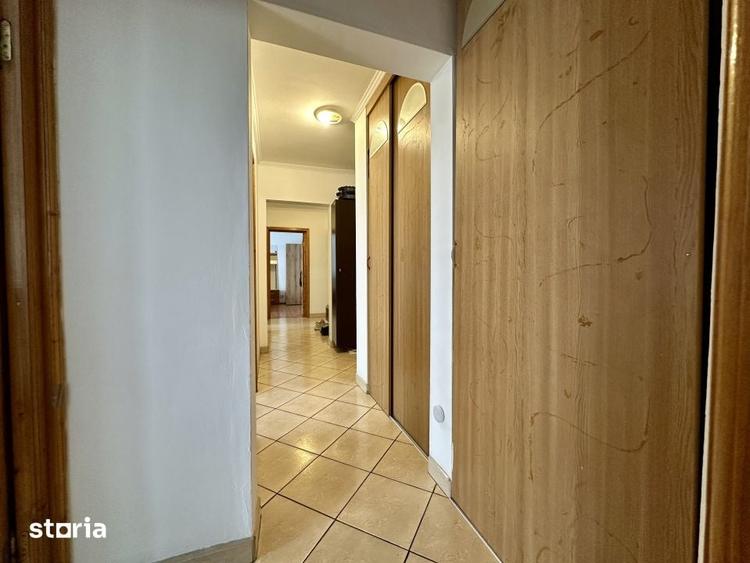 Apartament 3 camere Gorjului, 69,5 mp, 2 bai, 2 balcoane, bloc 1979 - 17