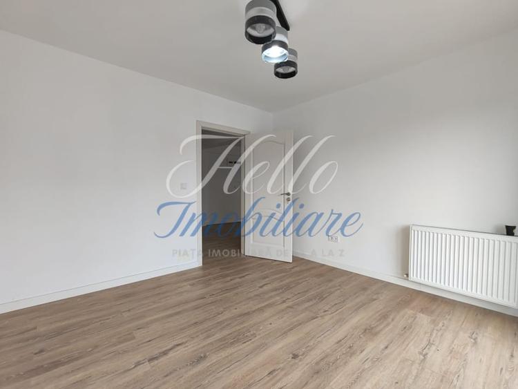 Apartament cu 4 camere semidecomandat în Dâmbul Rotund