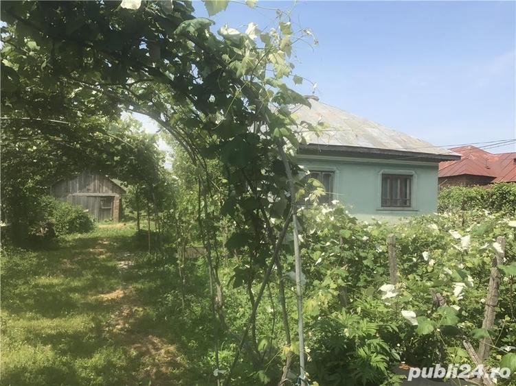 Casă cu 4 camere cu Teren 1000 Mp în Melinești