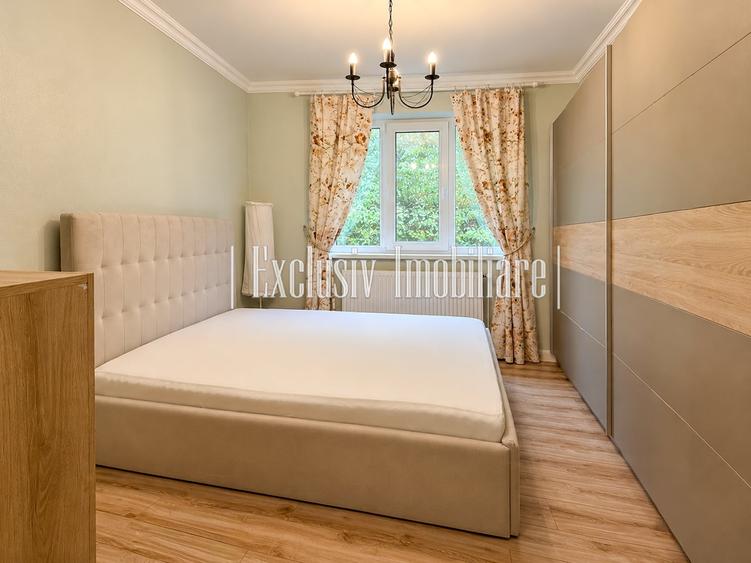 Apartament cu 3 camere semidecomandat în Tomis II