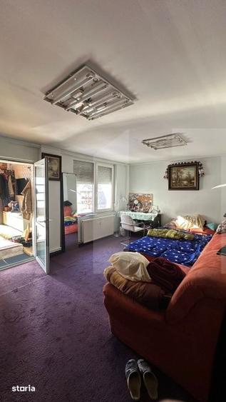 Casă cu 6 camere cu Teren 572 Mp în Șega
